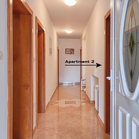 Apartamento Apartman 2 Ližnjan Exterior foto